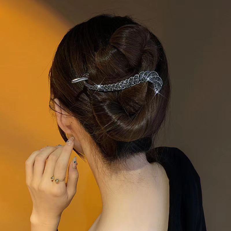 Pinza para el pelo con borla d - Jewelry Making Adults reseña y precio