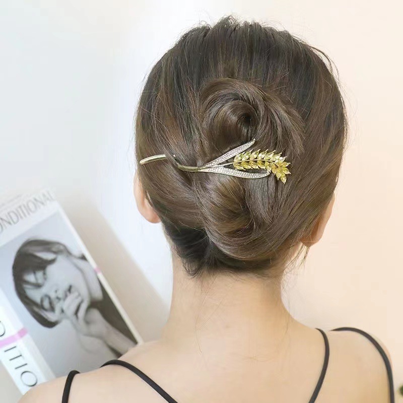 Pinza para el pelo con borla d - Jewelry Making Adults reseña y precio