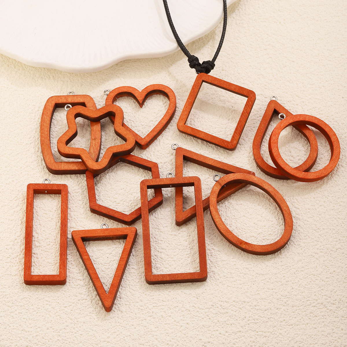 10PCS Dijes Geométricos de Mad - Jewelry Making Resin reseña y precio